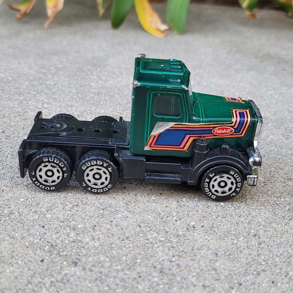 Vtg 1980 Buddy L Peterbilt Semi Tractor Truck - Picture 3 of 6